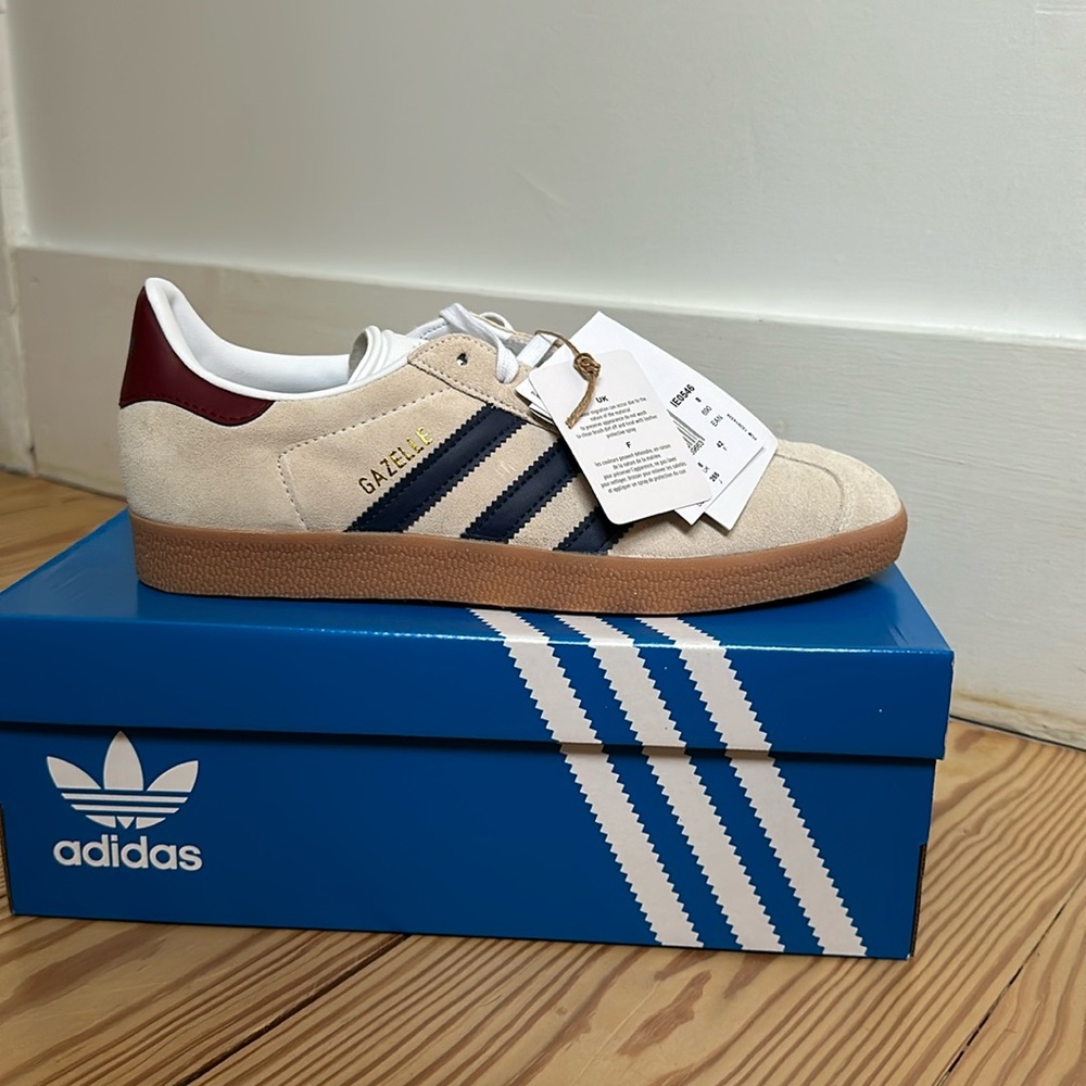 Brand New never worn Adidas Gazelle